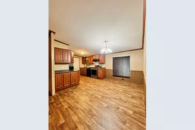 16381 Hunters Green Dr, Conroe, TX 77303 - Photo 5