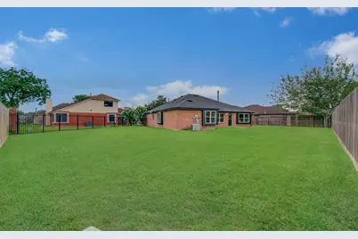 14518 Lazy Willow Lane, Missouri City, TX 77489 - Photo 33