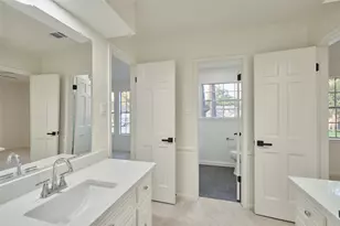 29 Devonshire Dr, Conroe, TX 77304 - Photo 35