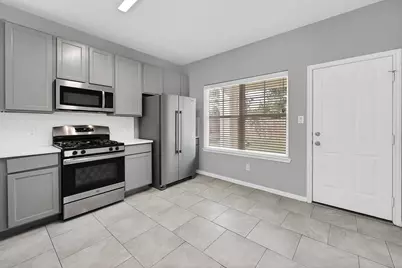 974 Ellington Street, Houston, TX 77088 - Photo 5