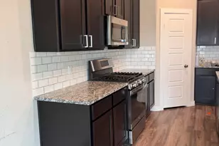 5017 Evergreen Dr, La Marque, TX 77568 - Photo 13