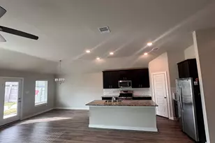 5017 Evergreen Dr, La Marque, TX 77568 - Photo 15