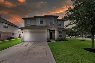 9919 Silver Terrace Dr, Rosharon, TX 77583 - Photo 1