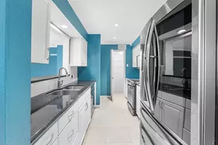 5514 Beverly Hill St, Houston, TX 77056 - Photo 17