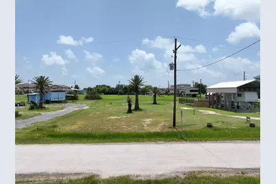 1308 Quarles Avenue, Port Bolivar, TX 77650 - Photo 5