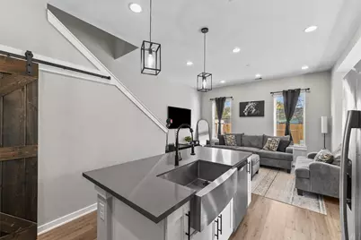 6704 Parker Grove Lane, Houston, TX 77076 - Photo 9