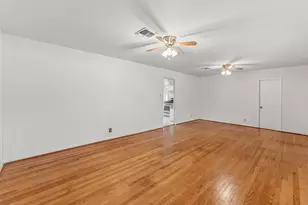 1421 22nd St, Huntsville, TX 77340 - Photo 21