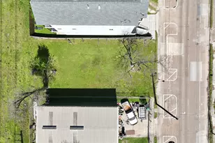 3011 Elysian St, Houston, TX 77009 - Photo 3