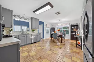 3211 Painted Meadow Cir, Katy, TX 77449 - Photo 7
