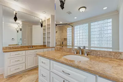 5410 Valerie St, Bellaire, TX 77401 - Photo 19