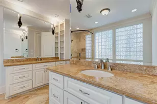 5410 Valerie St, Bellaire, TX 77401 - Photo 19