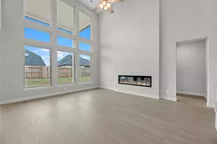 26723 Steradian Lake Ln, Richmond, TX 77406 - Photo 9