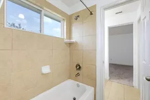 1235 Ancrum Hill Ln, Sugar Land, TX 77479 - Photo 33