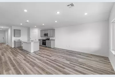 5640 Spoonbill Drive, Orange, TX 77632 - Photo 7