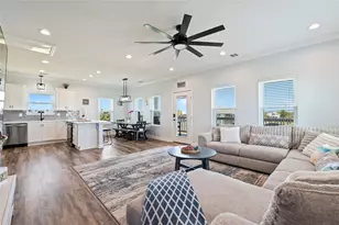 3920 2nd St, Galveston, TX 77554 - Photo 5