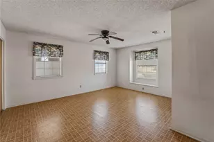 414 Giese Ln, La Grange, TX 78945 - Photo 11