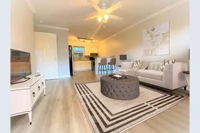 911 Byrne Street #4, Houston, TX 77009 - Photo 1