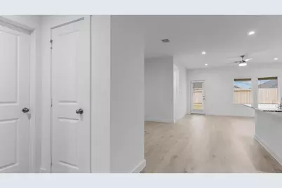 1338 Isola Bella Drive, Richmond, TX 77406 - Photo 7