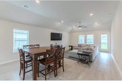 22035 Juniper Crossing Drive, New Caney, TX 77357 - Photo 11