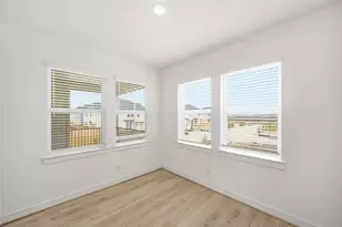 2303 Via Cami Ln, Houston, TX 77051 - Photo 15