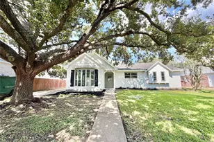 9010 Roos Rd, Houston, TX 77036 - Photo 3