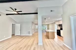 9010 Roos Rd, Houston, TX 77036 - Photo 15