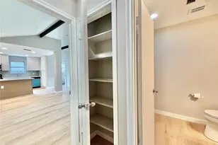 9010 Roos Rd, Houston, TX 77036 - Photo 37