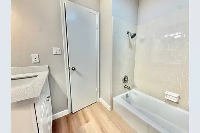 9010 Roos Road, Houston, TX 77036 - Photo 29