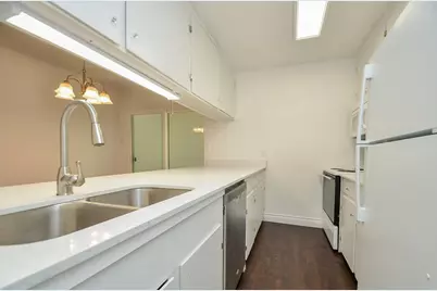 8810 Ilona Lane #4, Houston, TX 77025 - Photo 17