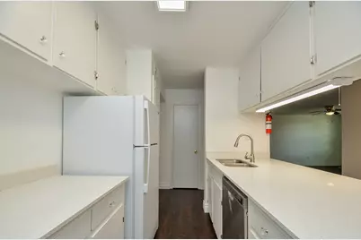 8810 Ilona Lane #4, Houston, TX 77025 - Photo 15