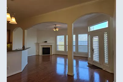 3716 N Becca Lane, Houston, TX 77092 - Photo 5