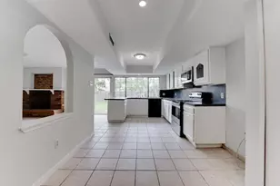 15702 Mendocino Dr, Houston, TX 77083 - Photo 9