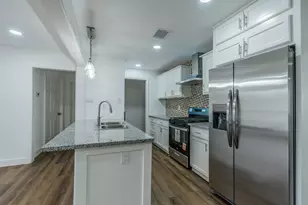 7302 Marilyn Ln, Houston, TX 77016 - Photo 7