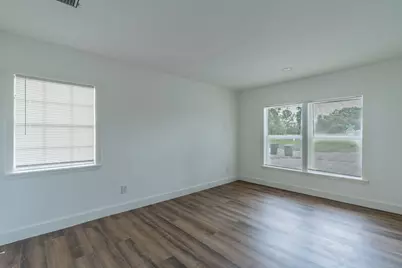 7302 Marilyn Lane, Houston, TX 77016 - Photo 17
