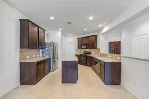 5103 Dartmoor Ridge Trail, Houston, TX 77066 - Photo 3