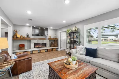 1010 Althea Drive, Houston, TX 77018 - Photo 7