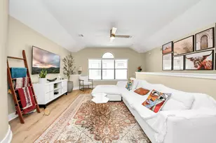 5941 S Loop E, Houston, TX 77033 - Photo 11