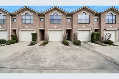 5941 South Loop E #203, Houston, TX 77033 - Photo 1