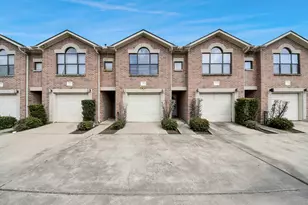 5941 S Loop E, Houston, TX 77033 - Photo 1