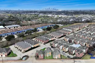 5941 S Loop E, Houston, TX 77033 - Photo 17