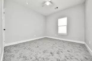 9739 Cargill St, Houston, TX 77029 - Photo 17