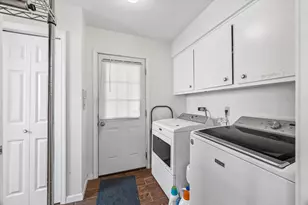 403 Blue Willow Dr, Houston, TX 77042 - Photo 21