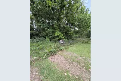 909 Linia Alfred Street, Cleveland, TX 77327 - Photo 5