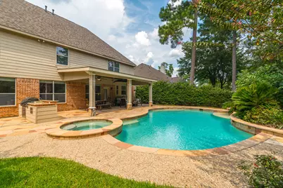 7 Stickley Court, The Woodlands, TX 77382 - Photo 7
