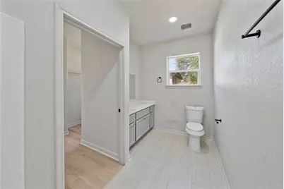 4415 Castor Street, Houston, TX 77022 - Photo 9