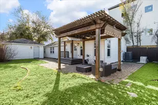 820 Kern St, Houston, TX 77009 - Photo 17