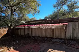 5 St Charles Bay Dr, Rockport, TX 78382 - Photo 13