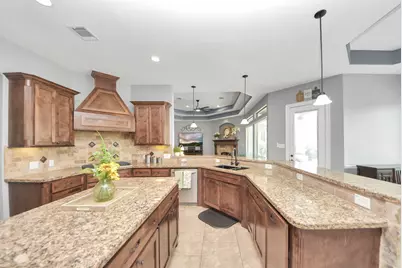 11726 W Grand Pond Drive, Montgomery, TX 77356 - Photo 17