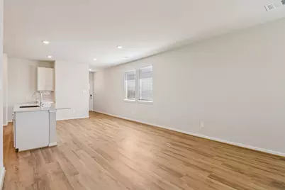5726 Adamite Way, Houston, TX 77048 - Photo 5