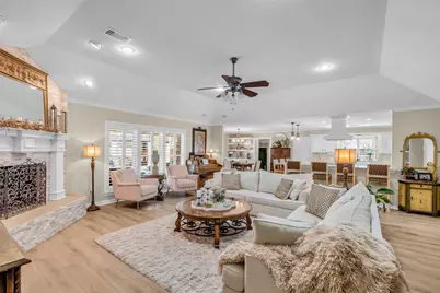 6700 Plantation Drive, Baytown, TX 77523 - Photo 13